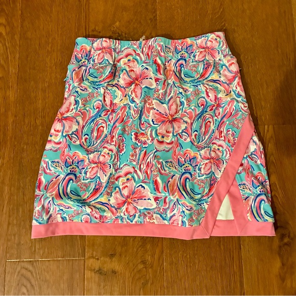 Short femme Stella Parker 16 stretch rose floral tropical Hawaii Beach